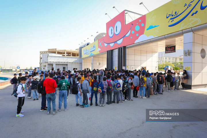 کودکانه‌های شاد در شهر رویاها