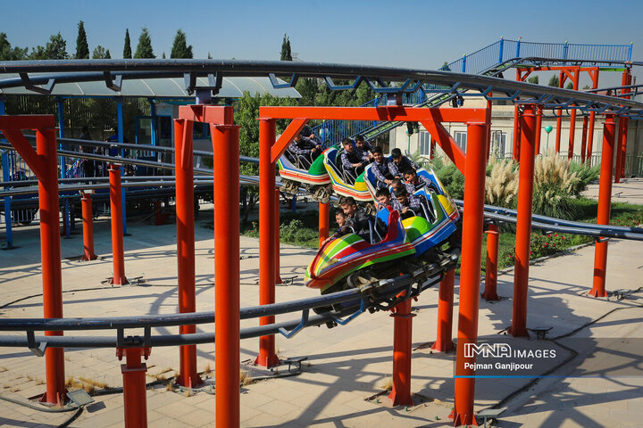 کودکانه‌های شاد در شهر رویاها