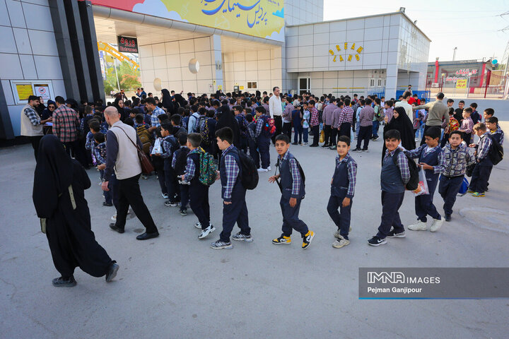 کودکانه‌های شاد در شهر رویاها