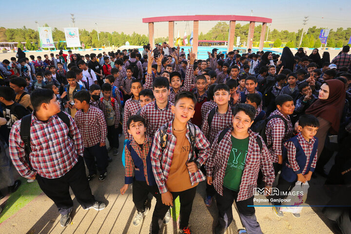 کودکانه‌های شاد در شهر رویاها