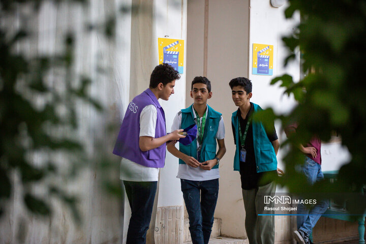 خبرنگاران نوجوان جشنواره سی‌و‌هفتم