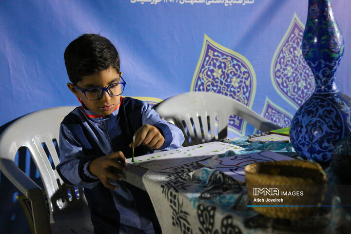 بازارچه‌های صنایع‌دستی قم توسعه پیدا می‌کند