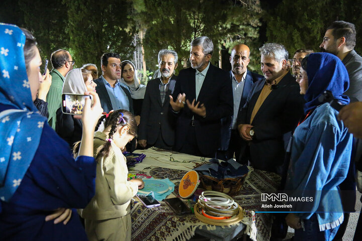 «دستان کوچک، هنرهای بزرگ» کودکان را با ریشه و هویت اصفهانی پیوند می‌دهد