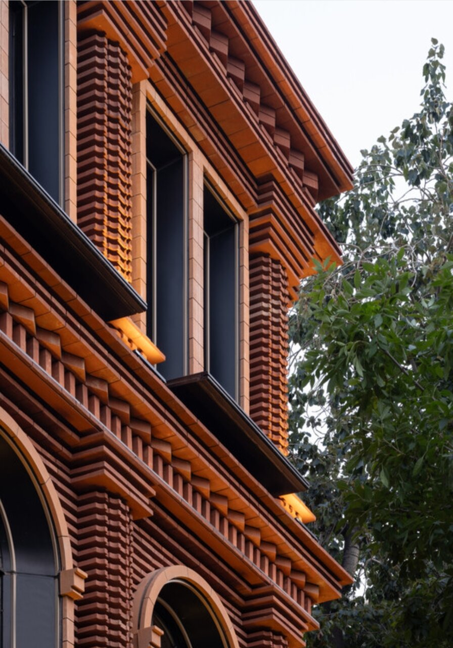 برترین بناهای آجری جهان/ آرامگاه شفق اردکان در لیست منتخب