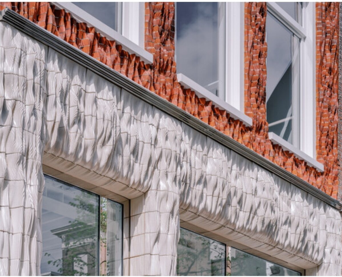 برترین بناهای آجری جهان/ آرامگاه شفق اردکان در لیست منتخب