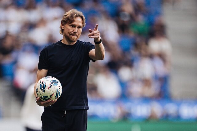 سرمربی تیم ملی روسیه: بولیوی تکنیکی‌تر از ایران است