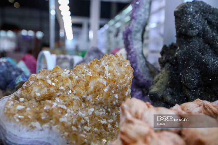 محلات، شهر سنگ و شکوه؛ میزبان نمایشگاه بین‌المللی سنگ ایران