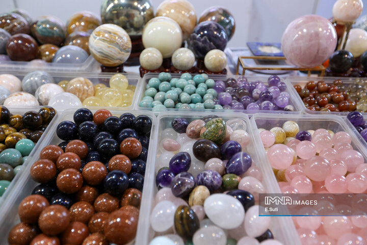 محلات، شهر سنگ و شکوه؛ میزبان نمایشگاه بین‌المللی سنگ ایران