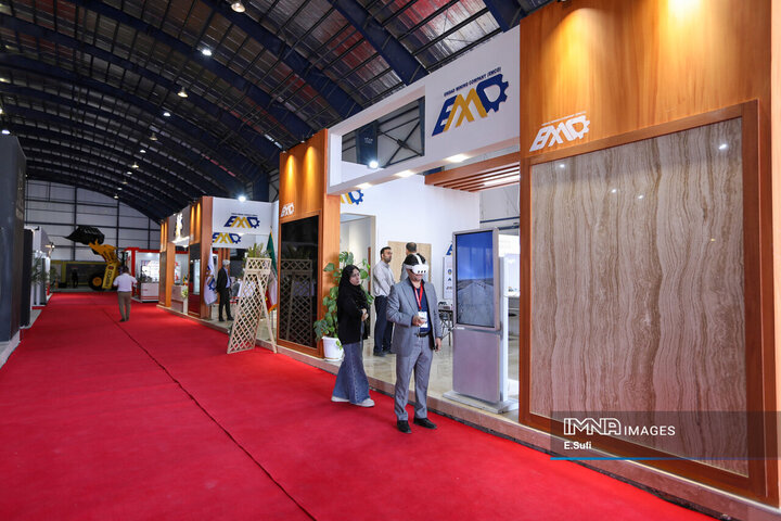 محلات، شهر سنگ و شکوه؛ میزبان نمایشگاه بین‌المللی سنگ ایران