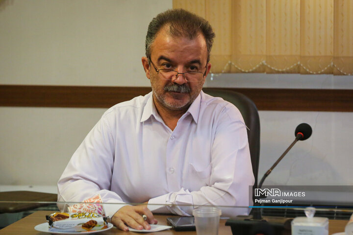 نشست خبری رئیس کمیسیون اقتصادی، سرمایه گذاری و گردشگری شورای اسلامی شهر اصفهان