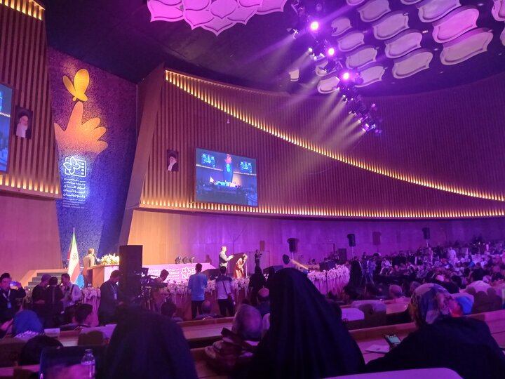 ادای احترام جشنواره بین‌المللی فیلم کودک به قصه‌گوهای ماندگار + فیلم