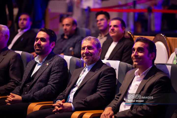 مراسم اختتامیه سی‌وهفتمین جشنواره بین‌المللی فیلم‌های کودکان و نوجوانان