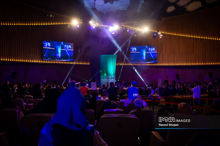 مراسم اختتامیه سی‌وهفتمین جشنواره بین‌المللی فیلم‌های کودکان و نوجوانان