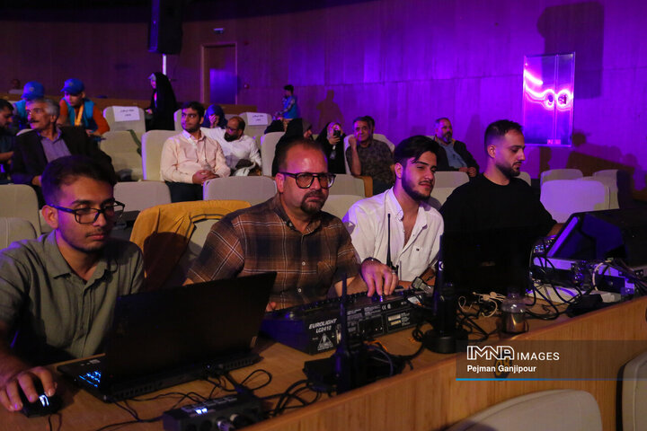 مراسم اختتامیه سی‌وهفتمین جشنواره بین‌المللی فیلم‌های کودکان و نوجوانان