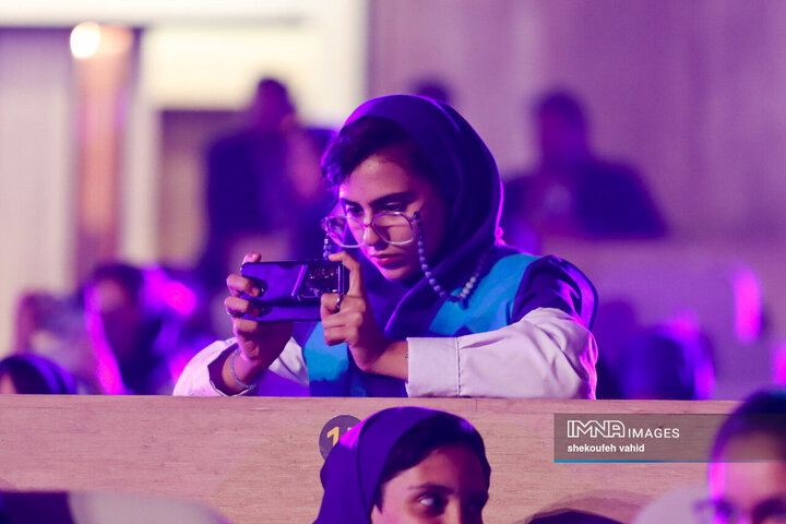 مراسم اختتامیه سی‌وهفتمین جشنواره بین‌المللی فیلم‌های کودکان و نوجوانان