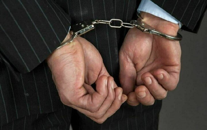 کارمند متخلف به اتهام دریافت رشوه روانه زندان شد