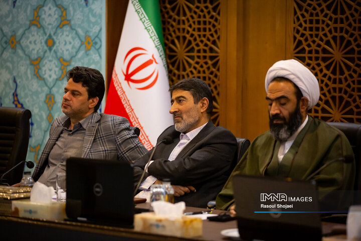 همایش روز ملی زاینده رود