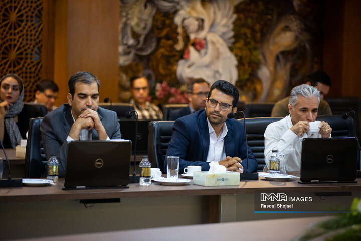 همایش روز ملی زاینده رود