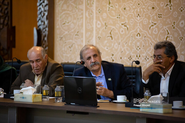 همایش روز ملی زاینده رود