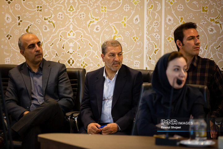 همایش روز ملی زاینده رود