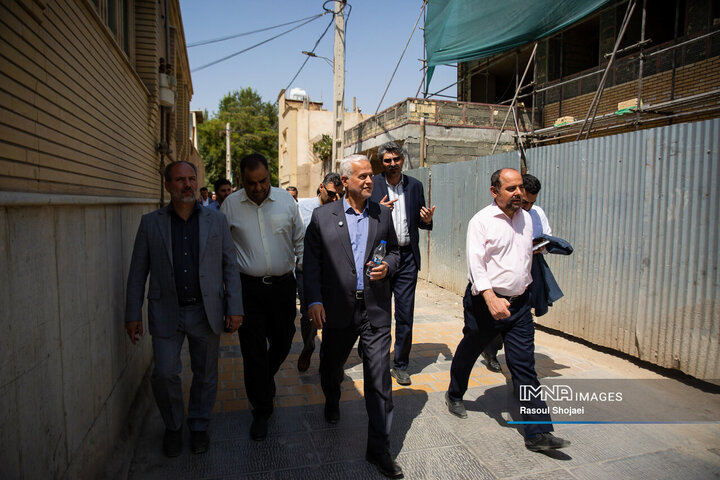 بازدید میدانی شهردار اصفهان از منطقه 3 شهرداری