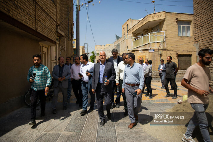 بازدید میدانی شهردار اصفهان از منطقه 3 شهرداری