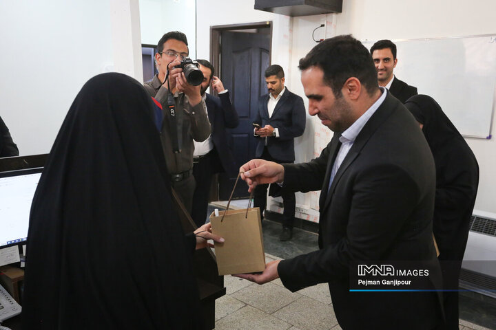 حضور مدیرعامل شرکت توسعه مجتمع‌های سیاحتی، فرهنگی و ورزشی سپاهان شهرداری اصفهان در ایمنا