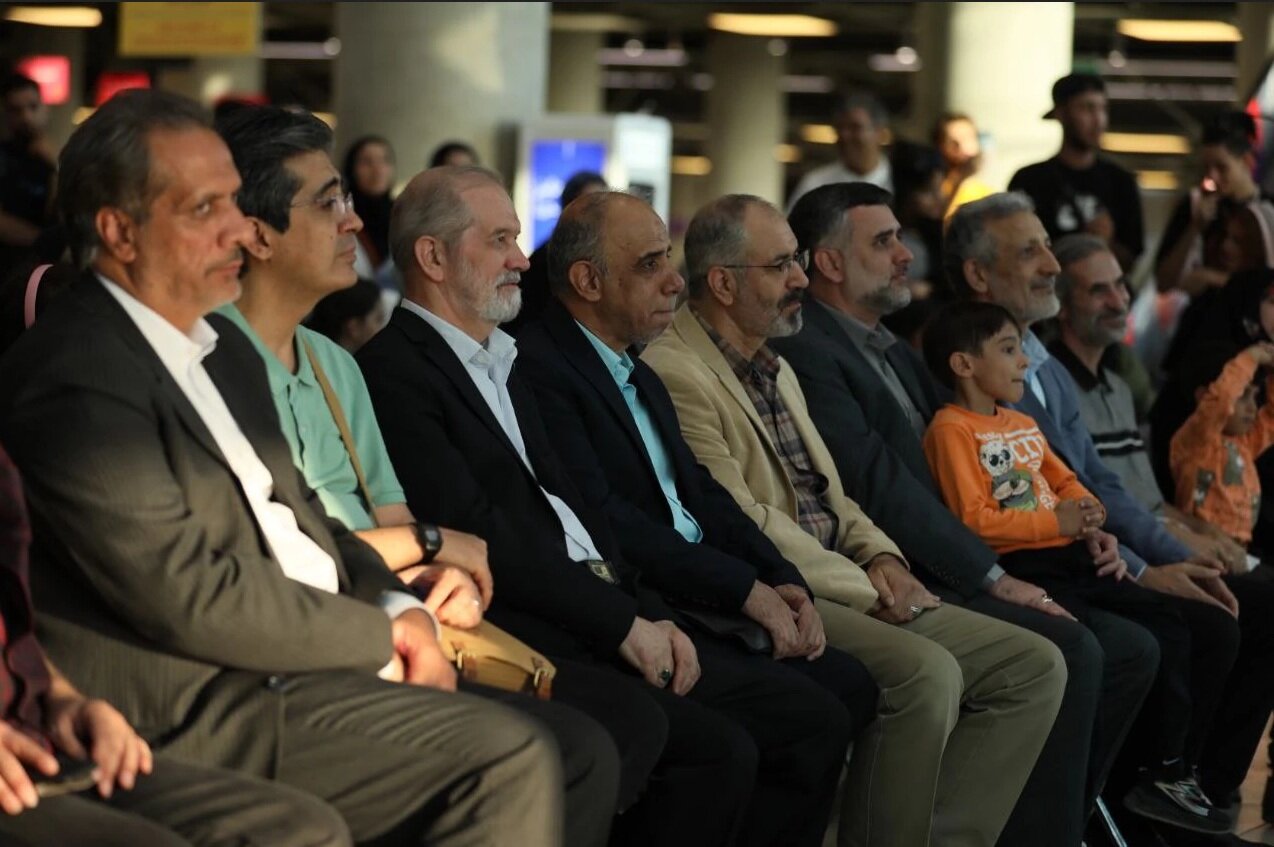 جشن یک میلیونی شمارگان «قصه ما مثل شد» در باغ کتاب