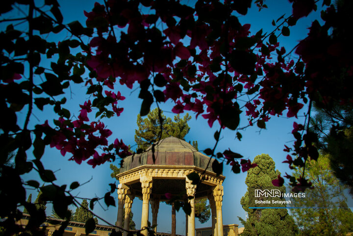 گرامیداشت روز ملی حافظ؛ پاسداشت لسان‌الغیب، شاعر جاودان ایرانی