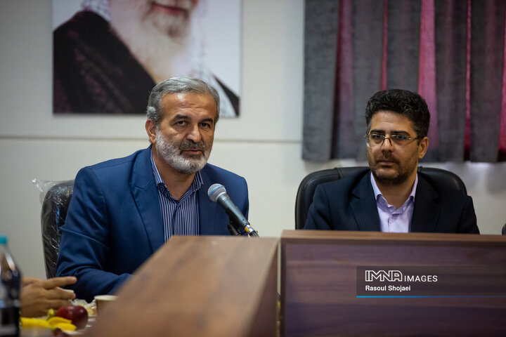 در ساخت‌وسازها به پایداری و محله‌محوری توجه شود