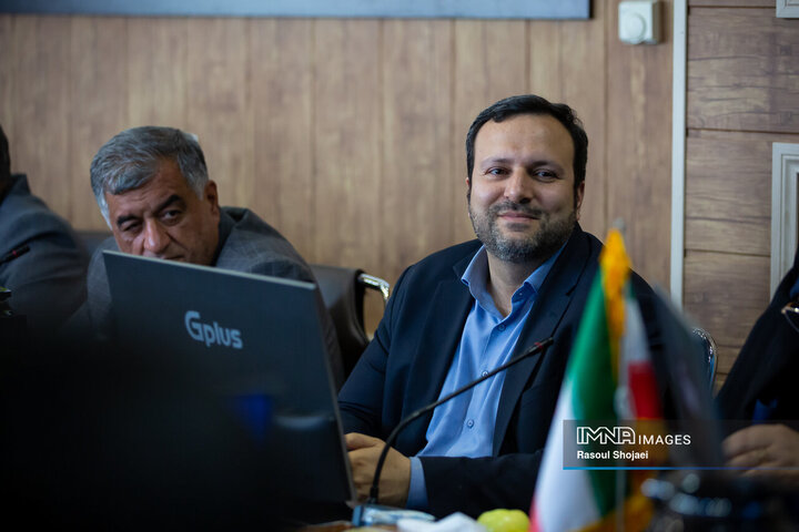 شناسنامه فرهنگی‌اجتماعی برای شهر بهارستان تدوین شود