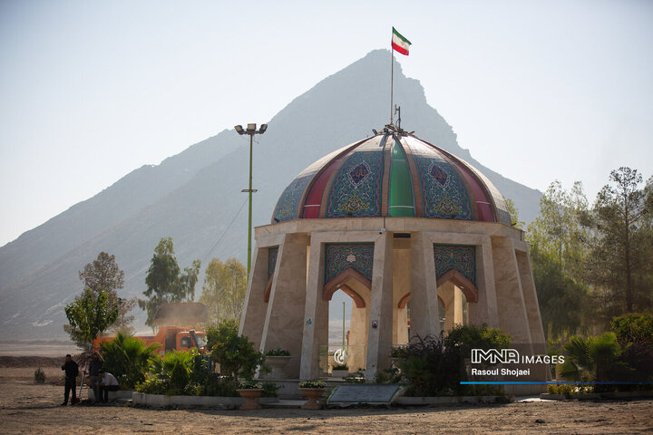 حضور اعضای شورای شهر اصفهان در شهرداری بهارستان