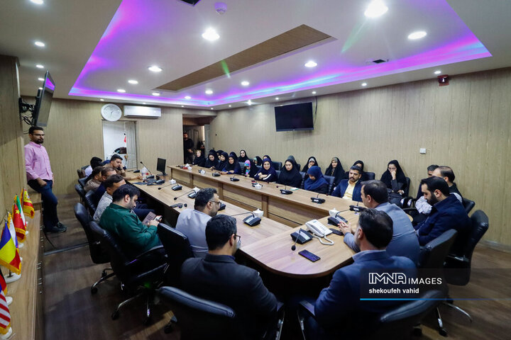 حضور مدیرکل ارتباطات و امور بین‌الملل شهرداری اصفهان در خبرگزاری ایمنا