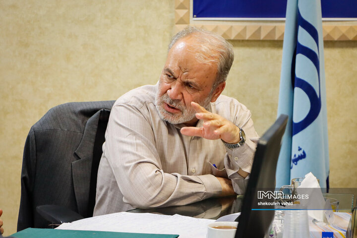 کمیته نظارتی شورای شهر اصفهان در منطقه 13 شهرداری