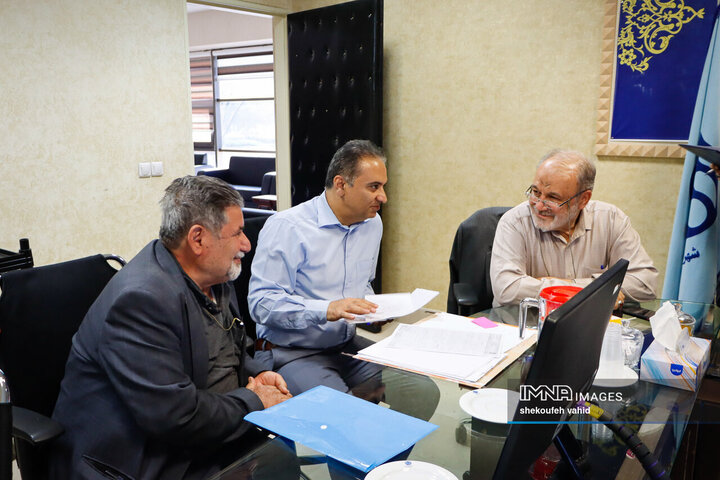 کمیته نظارتی شورای شهر اصفهان در منطقه 13 شهرداری