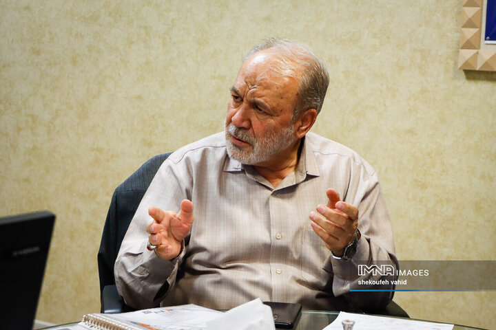 کمیته نظارتی شورای شهر اصفهان در منطقه 13 شهرداری