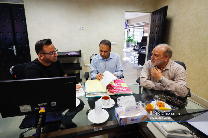 کمیته نظارتی شورای شهر اصفهان در منطقه 13 شهرداری