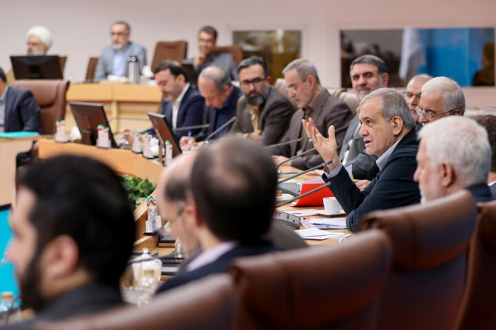 نشست مشترک استانداران با رئیس‌جمهور برگزار شد