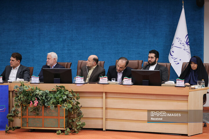 نشست رئیس جمهور با استانداران