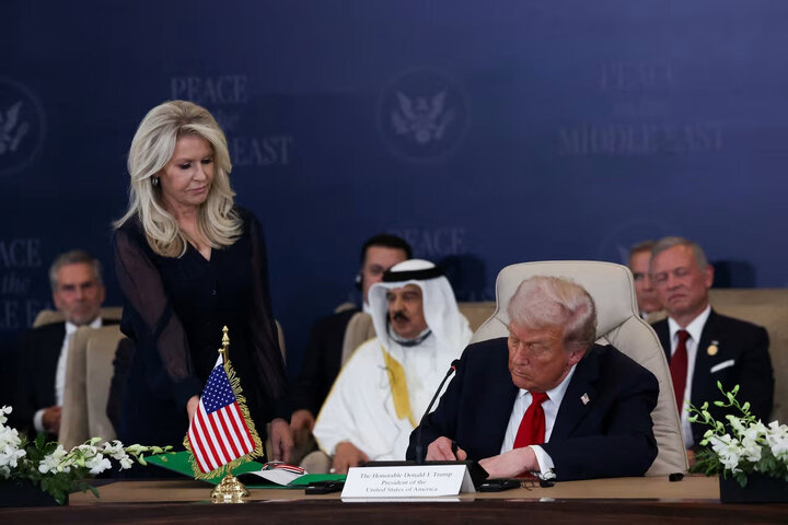 ترامپ و رهبران منطقه‌ای توافقنامه صلح غزه را امضا کردند