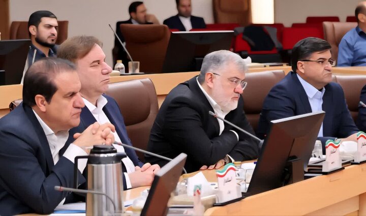 احداث بزرگراه تهران-حمیل-مهران ظرفیت مذهبی و تجاری مرز را  افزایش می‌دهد