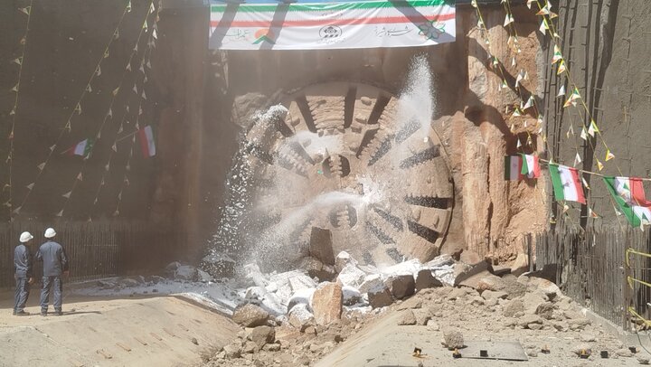 عملیات حفاری خط ۴ مترو شیراز آغاز شد