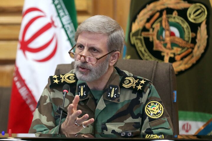 سرلشکر حاتمی: توان آفندی و پدافندی کشور افزایش پیدا کرده است