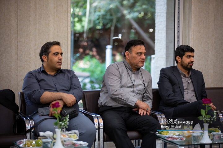 نشست مسئولان امور ارتباطات معاونت‌ها و مناطق شهرداری اصفهان