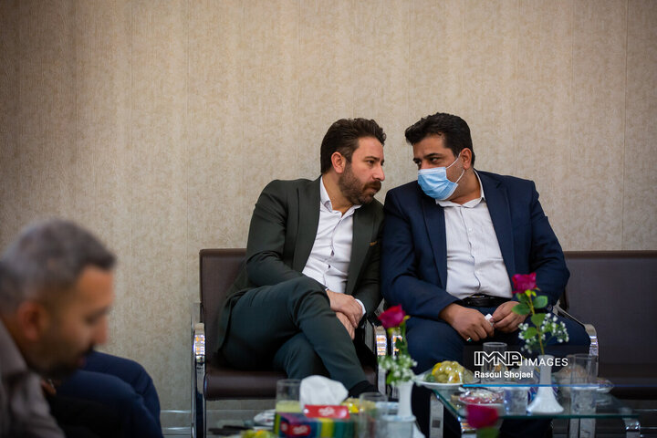 نشست مسئولان امور ارتباطات معاونت‌ها و مناطق شهرداری اصفهان