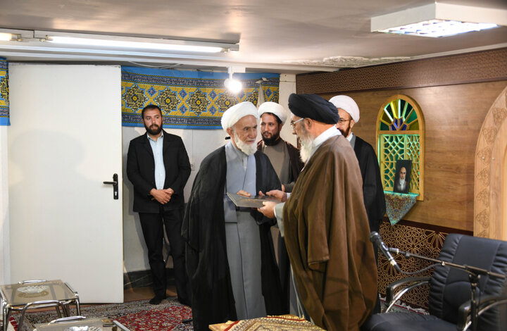 نقش محوری مساجد در هدایت جامعه و تربیت نسل جوان غیرقابل انکار است