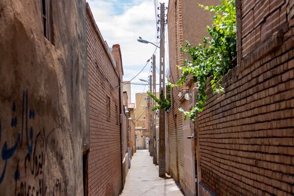 سایه سنگین توسعه شهری بر میراث ناملموس / در حصار برجها، آیینها جان باختند