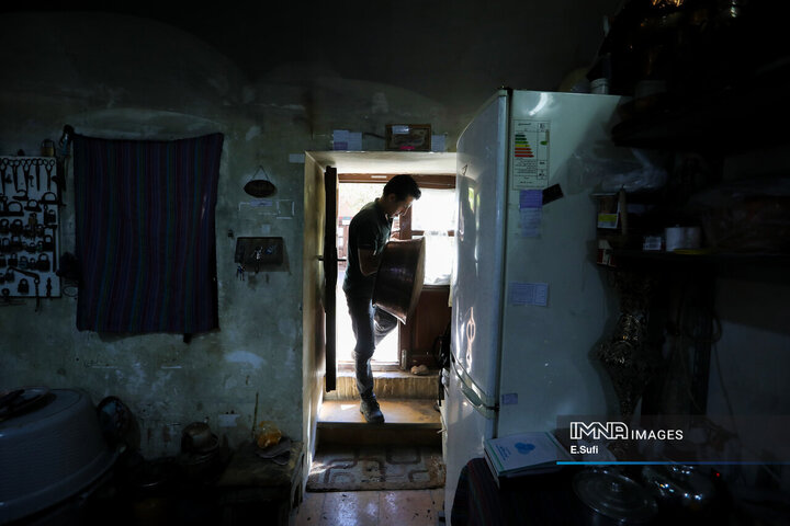 احیای هنر دواتگری در اراک؛ میراثی که از دل تاریخ زنده مانده است