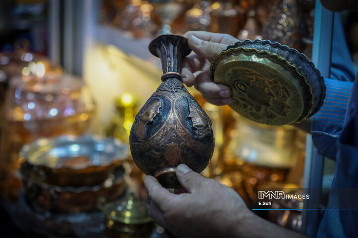 احیای هنر دواتگری در اراک؛ میراثی که از دل تاریخ زنده مانده است