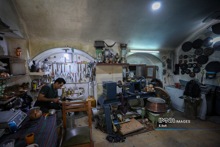 احیای هنر دواتگری در اراک؛ میراثی که از دل تاریخ زنده مانده است